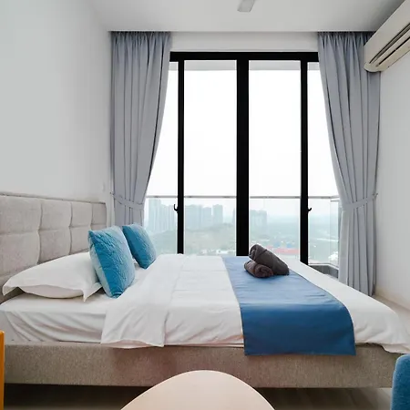Legoland Fun- Hostahome Suites At D'Pristine Residence Nusajaya  Exterior photo