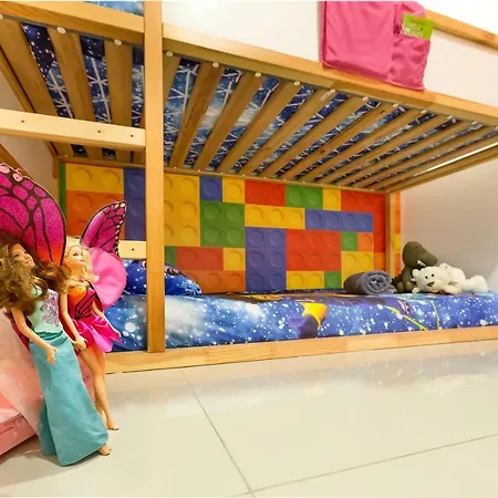 Legoland Fun- Hostahome Suites At D'Pristine Residence Nusajaya  Exterior photo