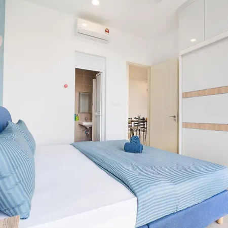Legoland Fun- Hostahome Suites At D'Pristine Residence Nusajaya  Exterior photo