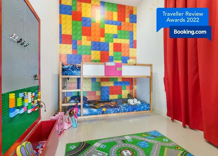 Legoland Fun- Hostahome Suites At D\'Pristine Residence
